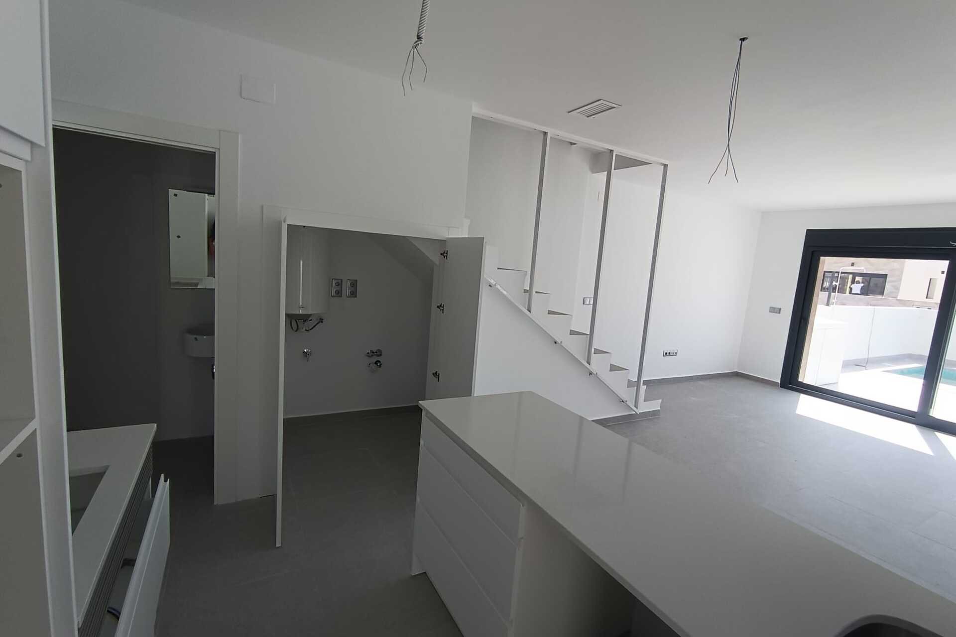 Nouvelle construction - Maison de ville - Daya Nueva