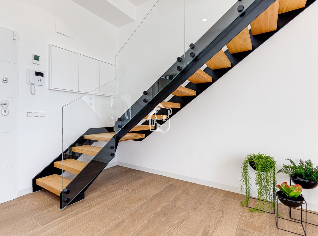 Nouvelle construction - Maison de ville - Finestrat