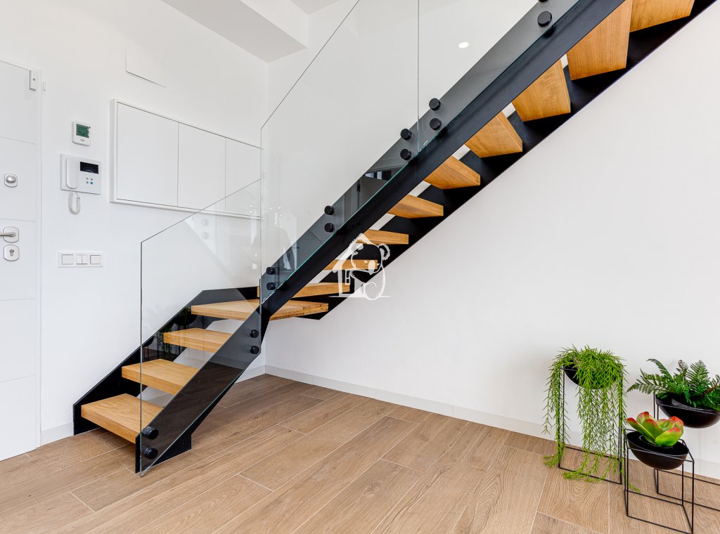 Nouvelle construction - Maison de ville - Finestrat