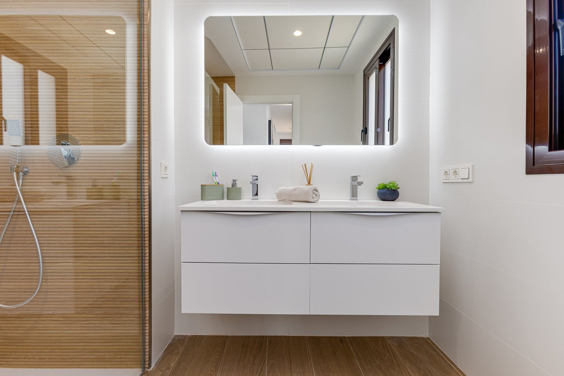 Nouvelle construction - Maison de ville - Finestrat