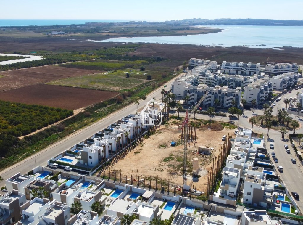 Nouvelle construction - Maison de ville - Guardamar del Segura