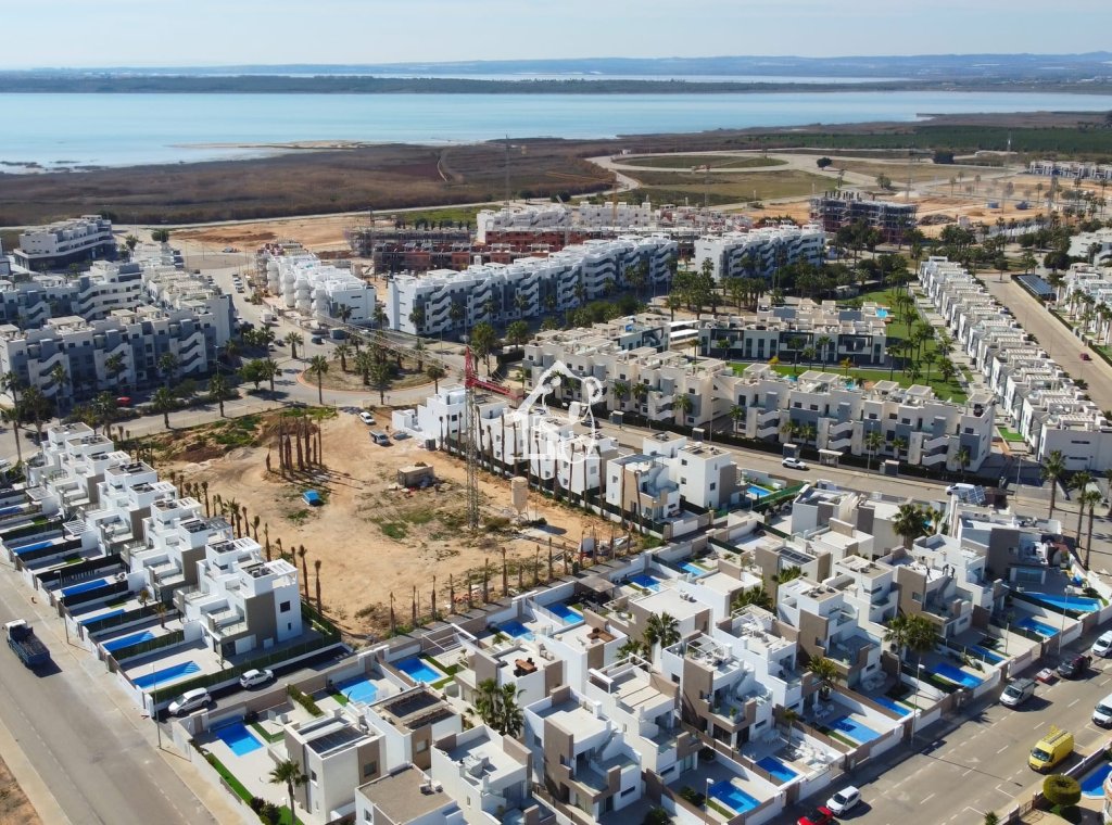 Nouvelle construction - Maison de ville - Guardamar del Segura