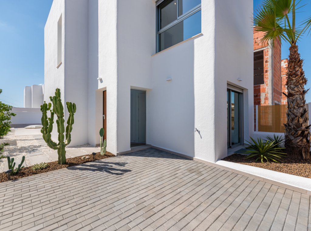Nouvelle construction - Maison de ville - Los Alcázares