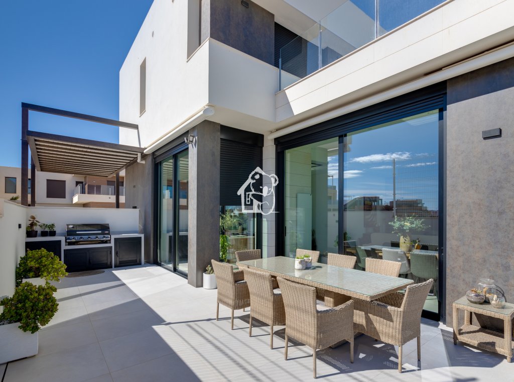 Nouvelle construction - Maison de ville - Pilar de la Horadada