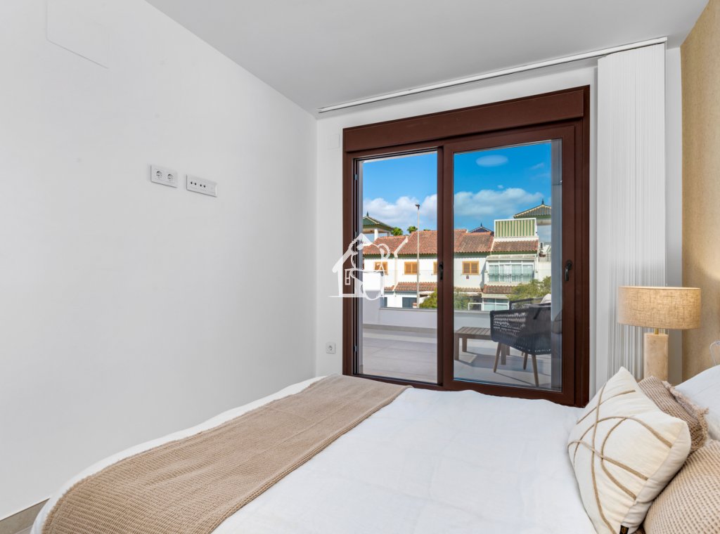 Nouvelle construction - Maison de ville - Pilar de la Horadada