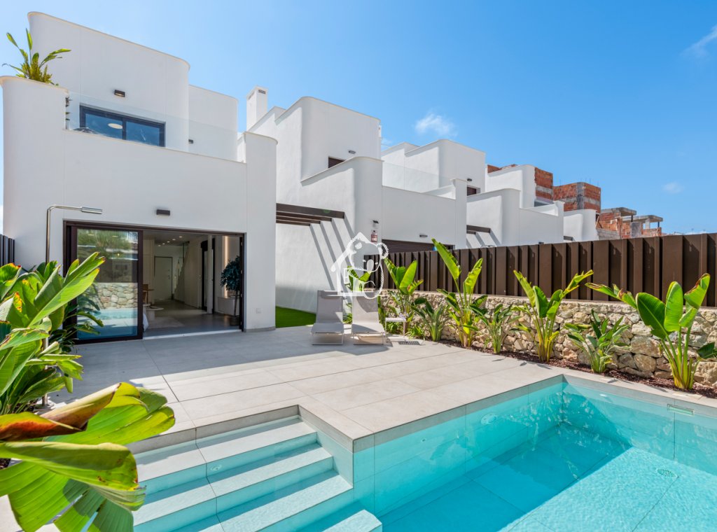 Nouvelle construction - Maison de ville - Pilar de la Horadada