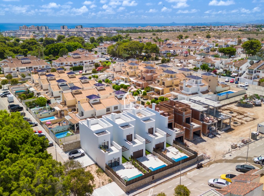 Nouvelle construction - Maison de ville - Pilar de la Horadada