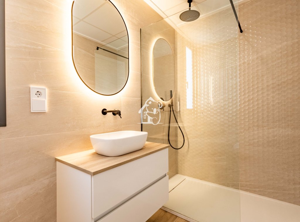 Nouvelle construction - Maison de ville - Polop