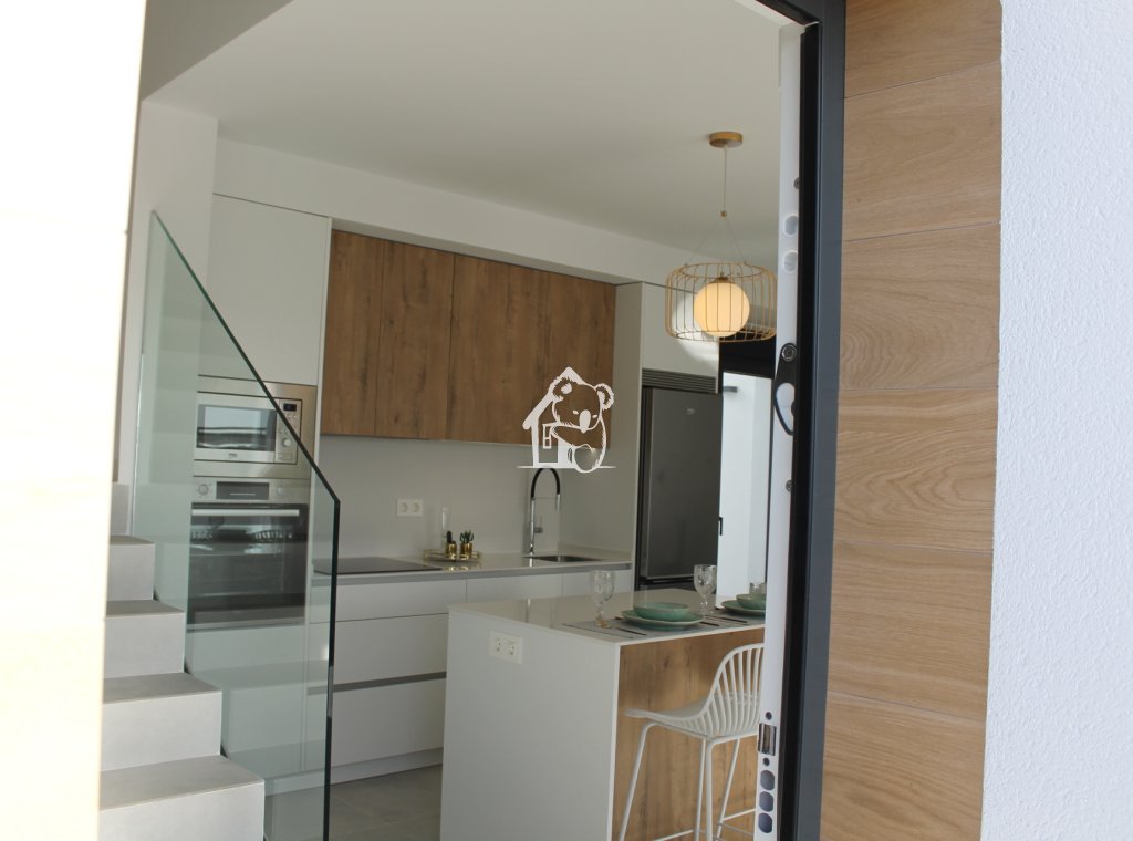 Nouvelle construction - Maison de ville - Roldán