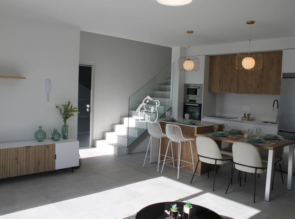 Nouvelle construction - Maison de ville - Roldán