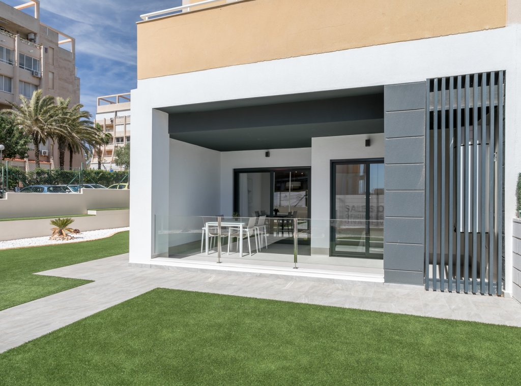 Новое здание - Квартира / квартира - Torrevieja