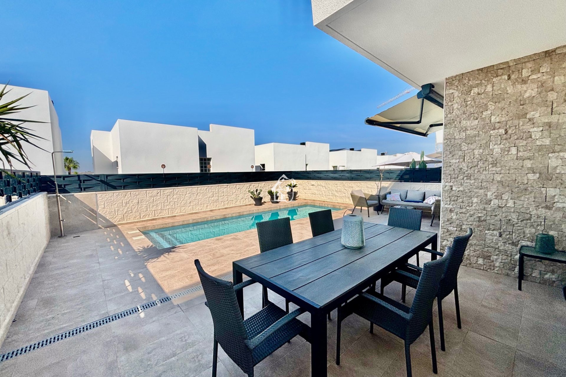 Новое здание - Таунхаус - Benijofar