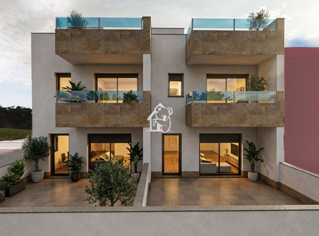 Новое здание - Таунхаус - Bigastro