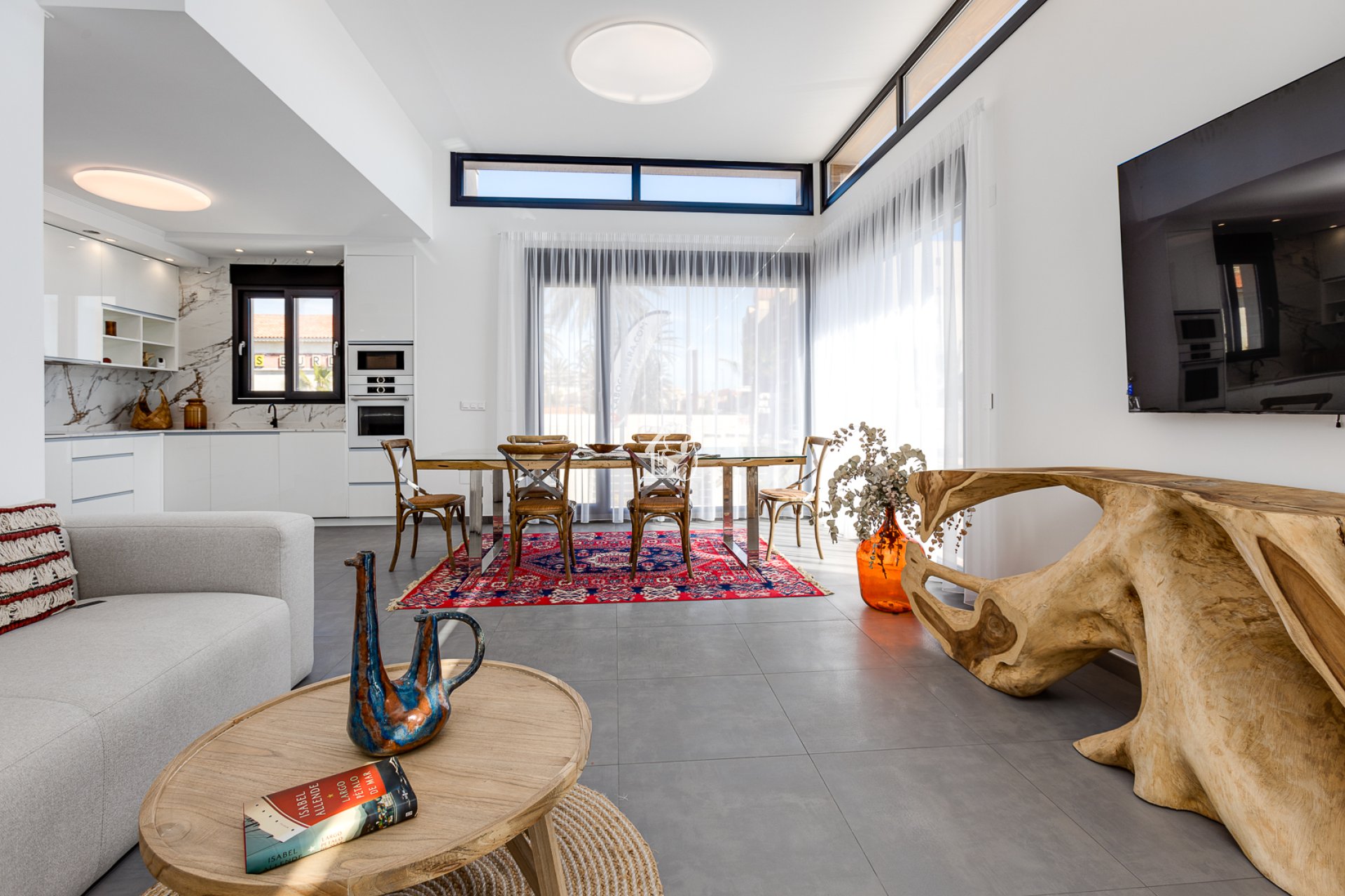 Новое здание - Таунхаус - La Mata