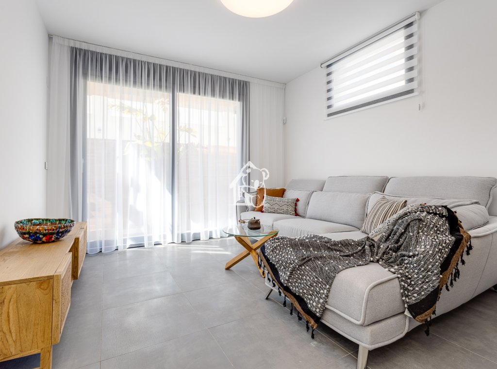 Новое здание - Таунхаус - La Mata