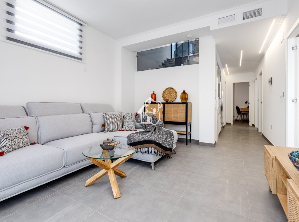 Новое здание - Таунхаус - La Mata