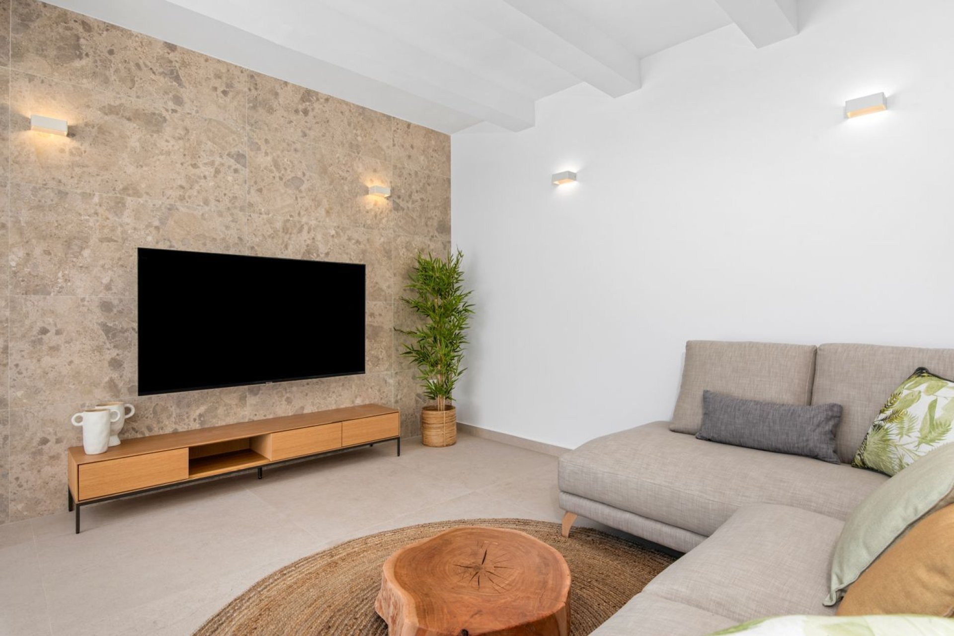 Новое здание - Villa - Benijofar
