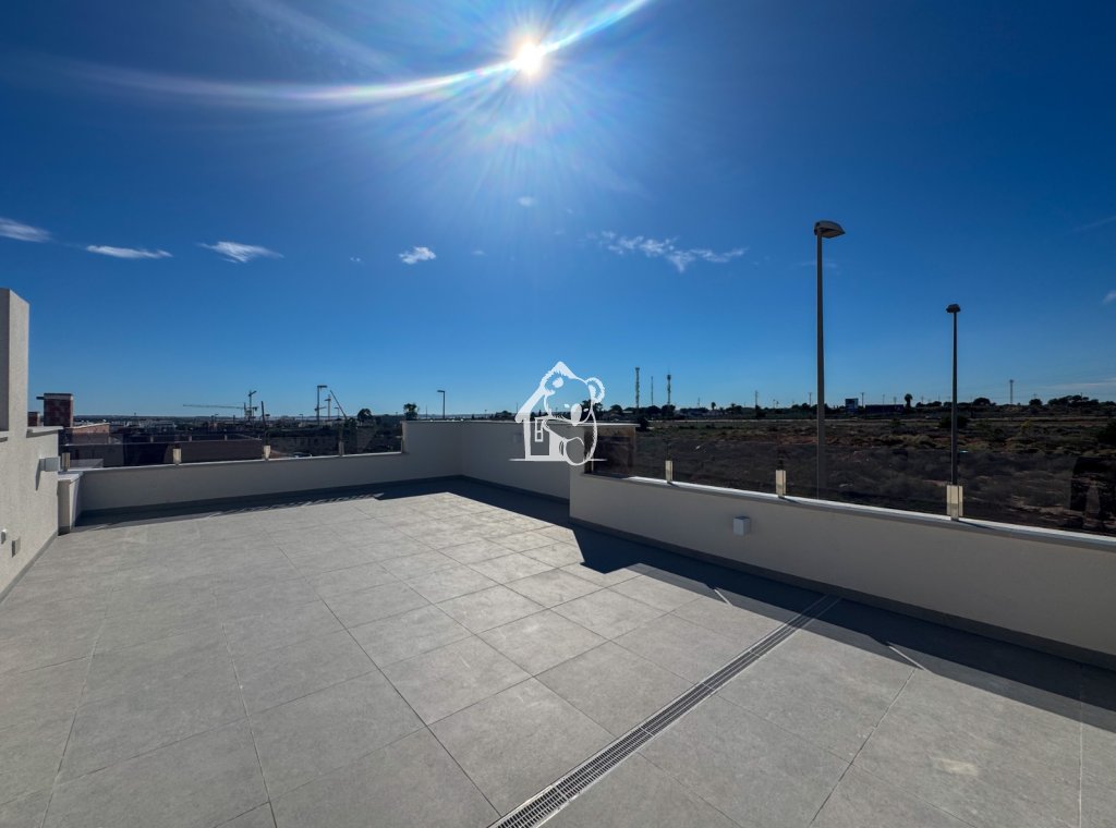 Новое здание - Villa - Ciudad Quesada