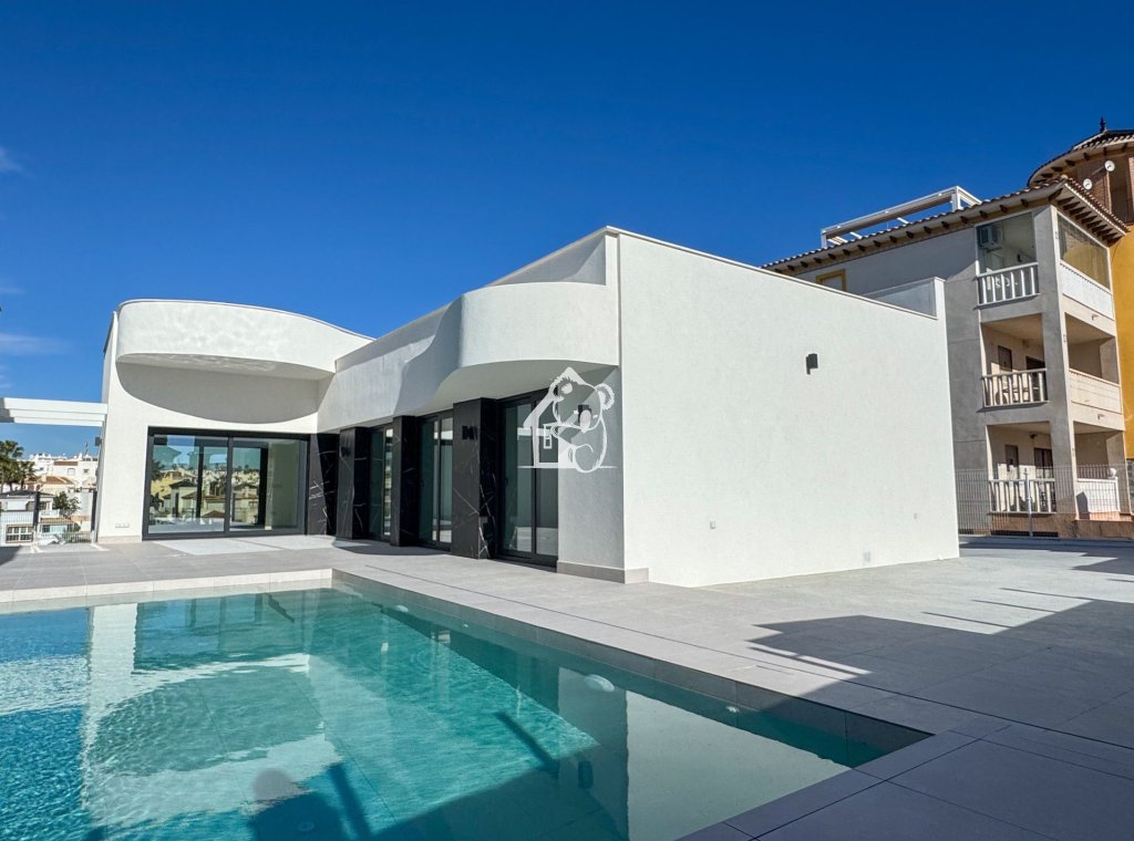 Новое здание - Villa - Ciudad Quesada