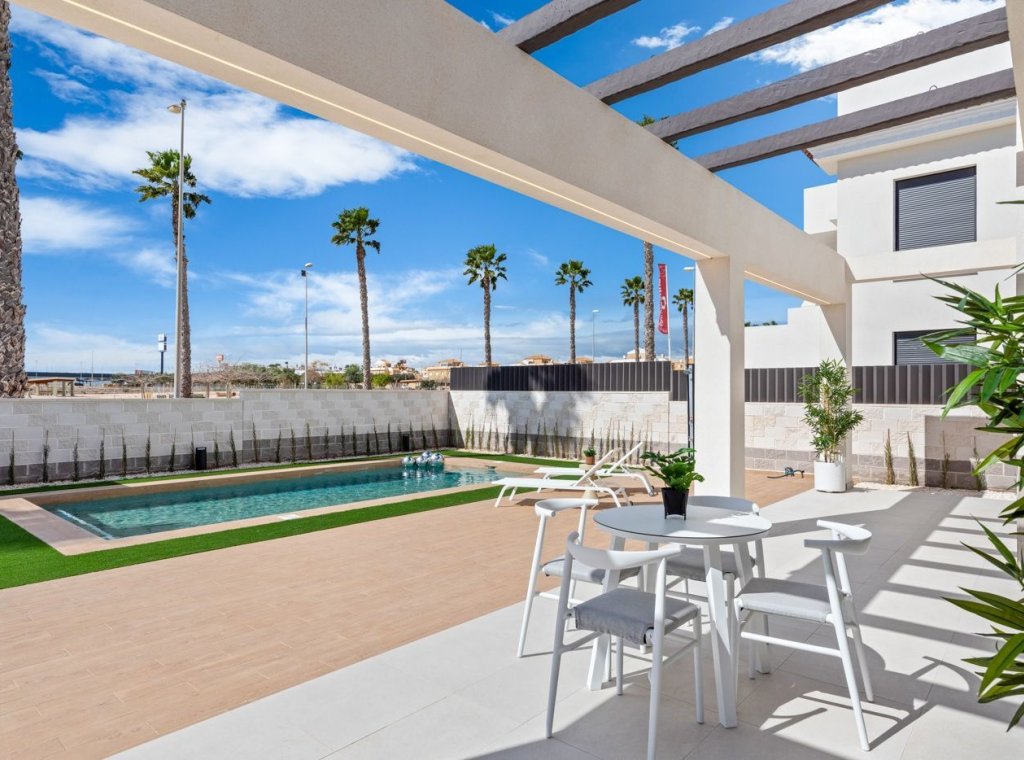 Новое здание - Villa - Ciudad Quesada