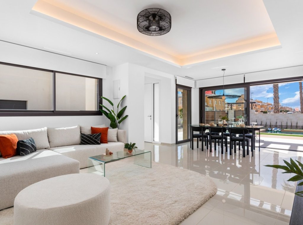 Новое здание - Villa - Ciudad Quesada