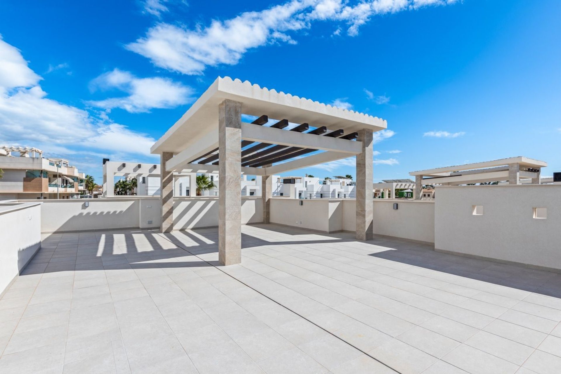 Новое здание - Villa - Ciudad Quesada