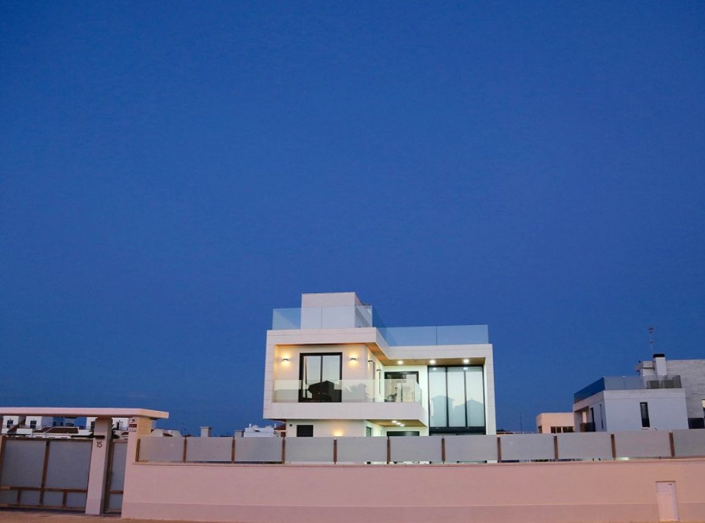Новое здание - Villa - Dehesa de Campoamor