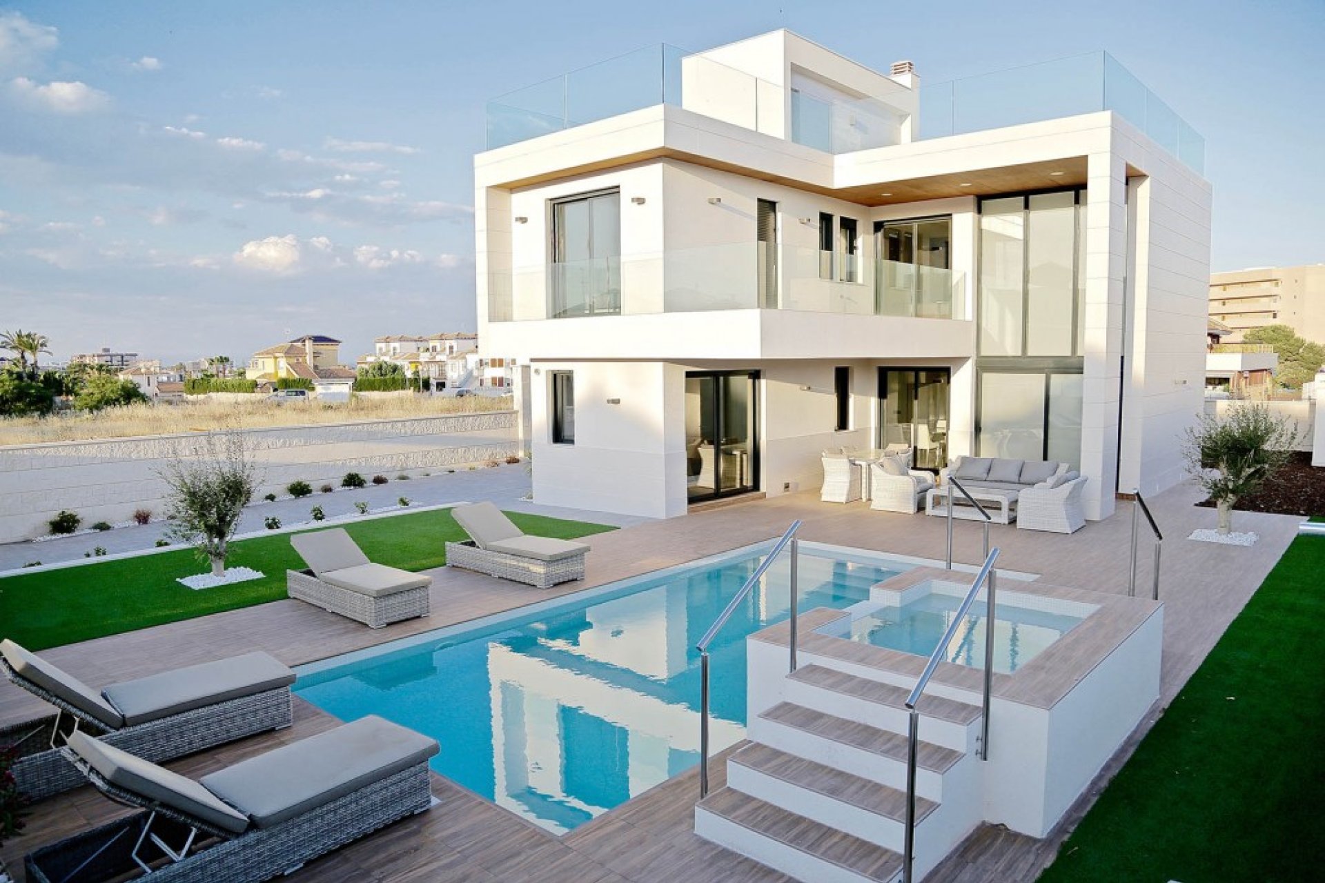 Новое здание - Villa - Dehesa de Campoamor