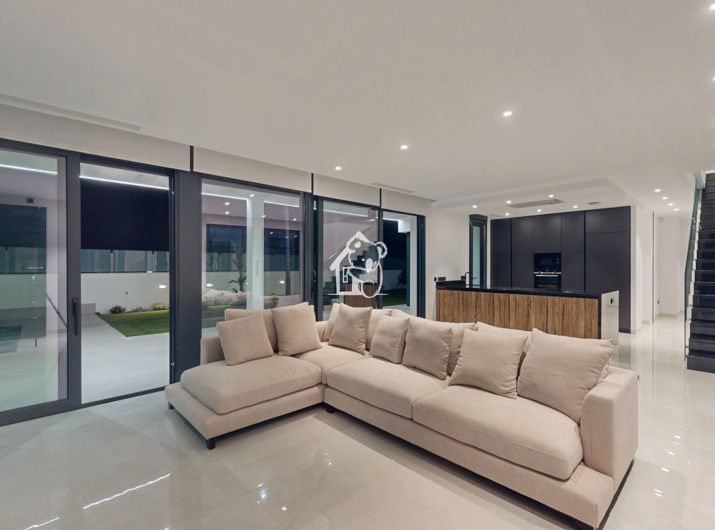 Новое здание - Villa - Finestrat