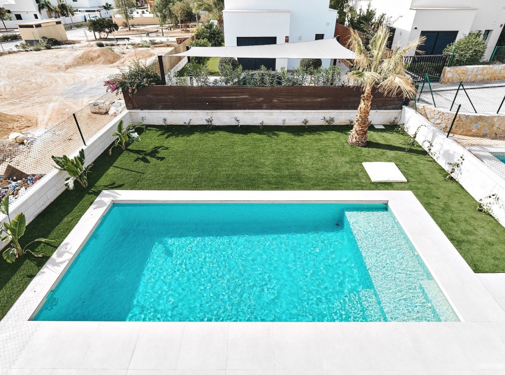 Новое здание - Villa - Los Montesinos