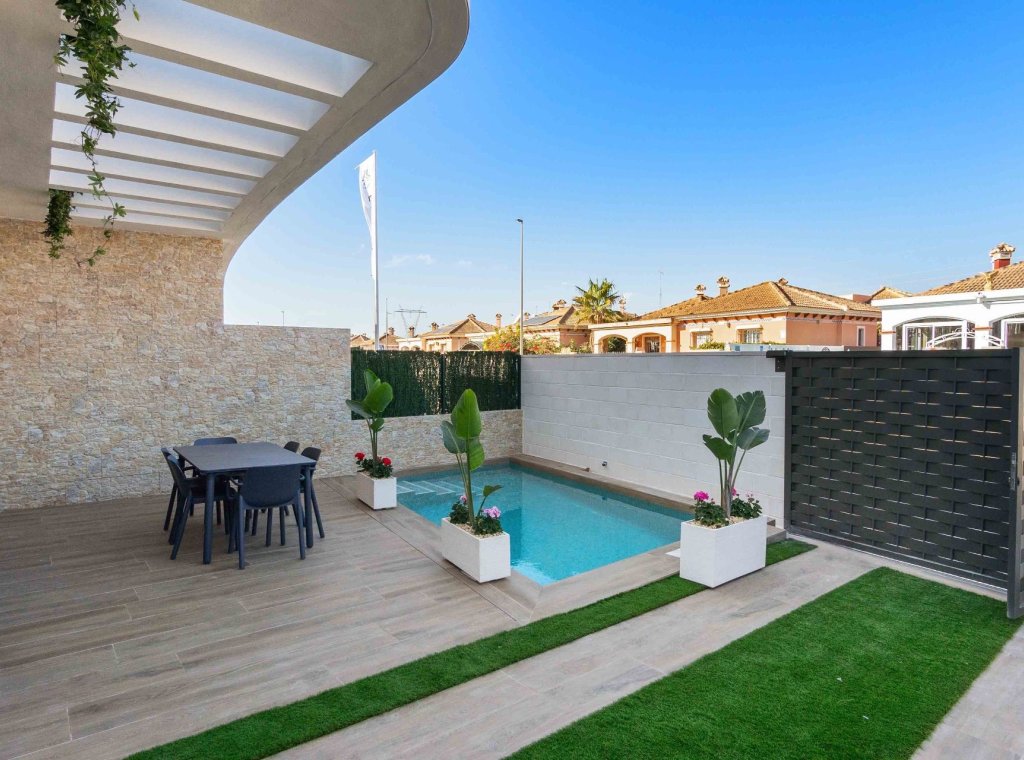 Новое здание - Villa - Montesinos, Los