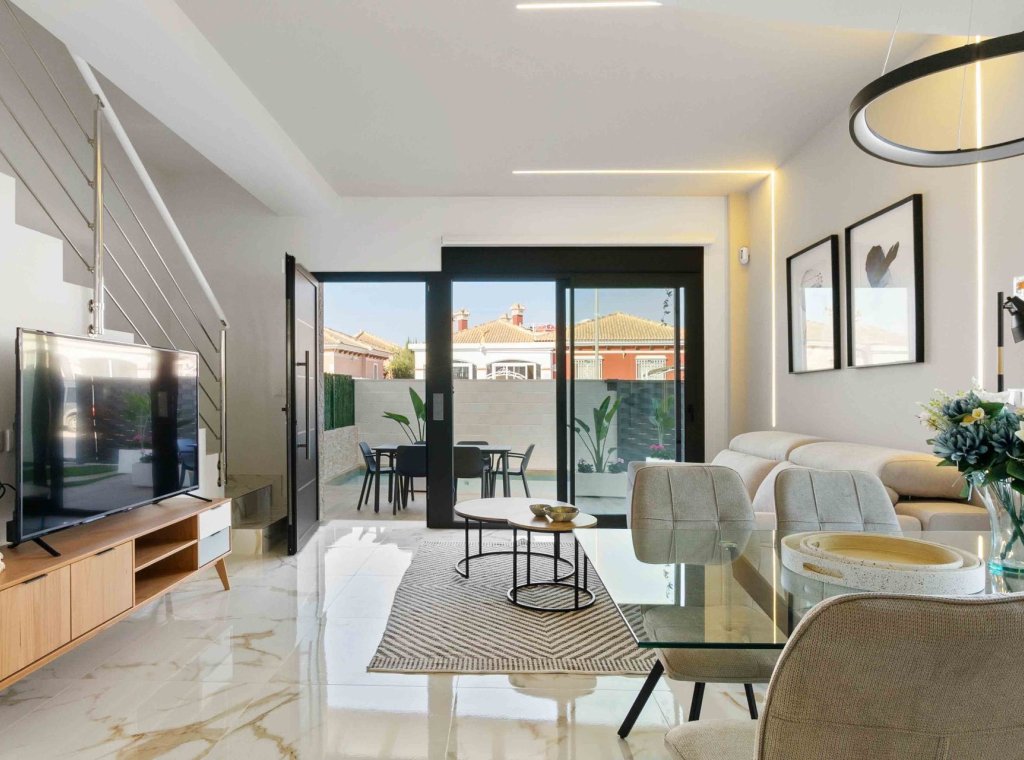 Новое здание - Villa - Montesinos, Los