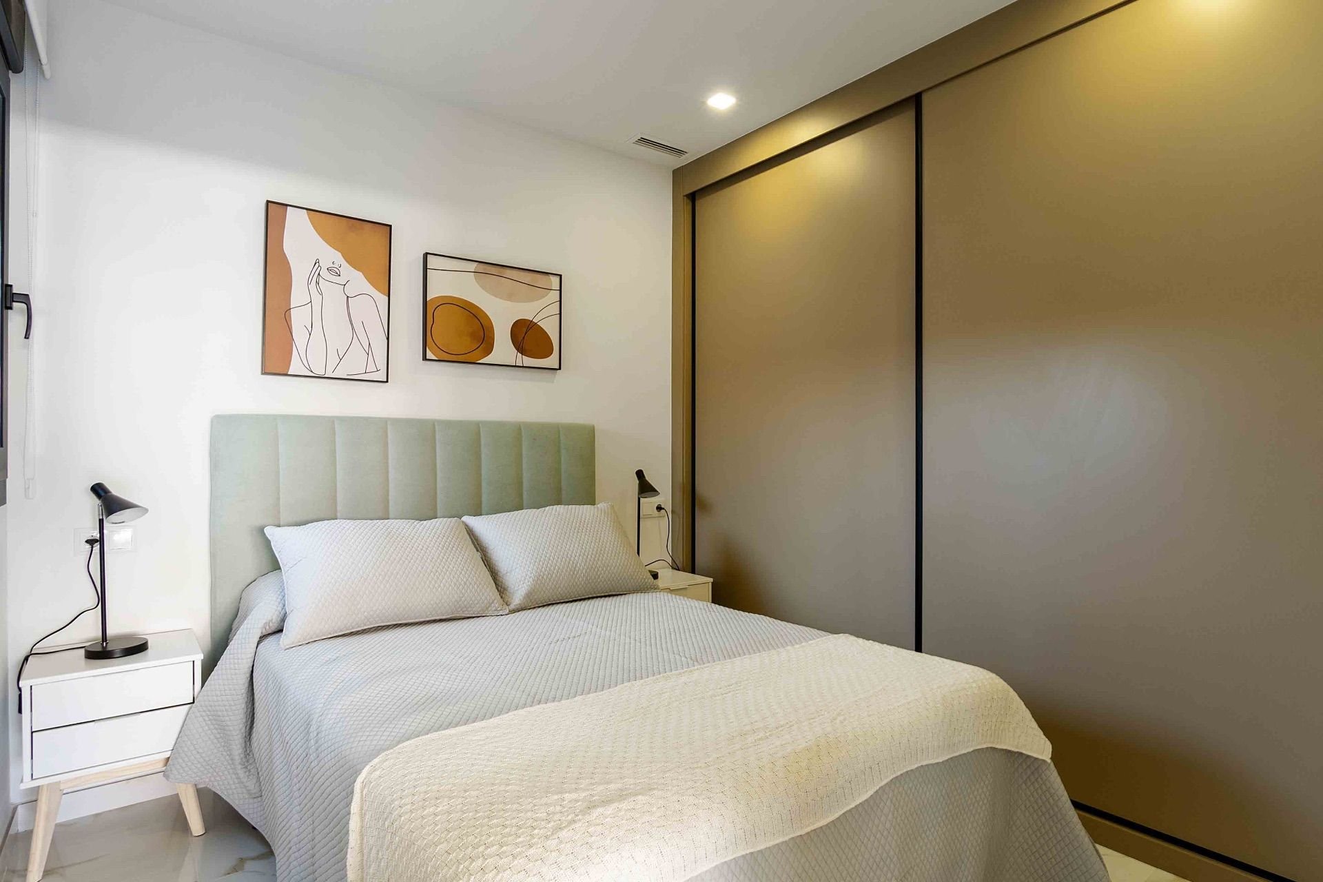 Новое здание - Villa - Montesinos, Los