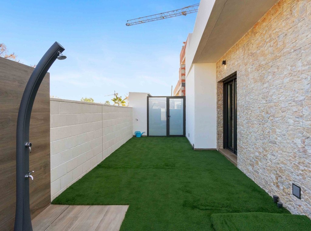 Новое здание - Villa - Montesinos, Los