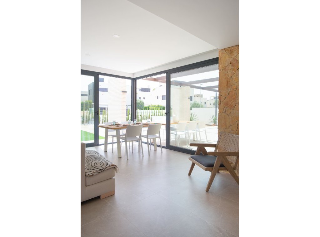Новое здание - Villa - Orihuela Costa