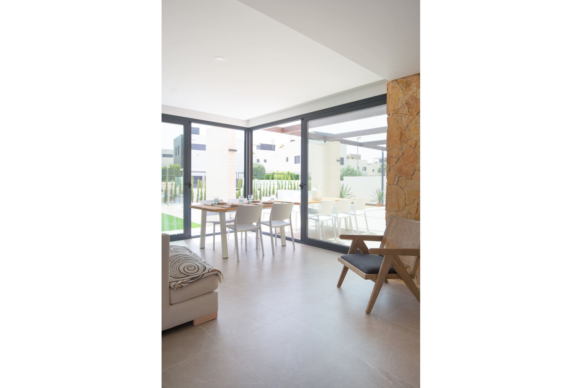 Новое здание - Villa - Orihuela Costa