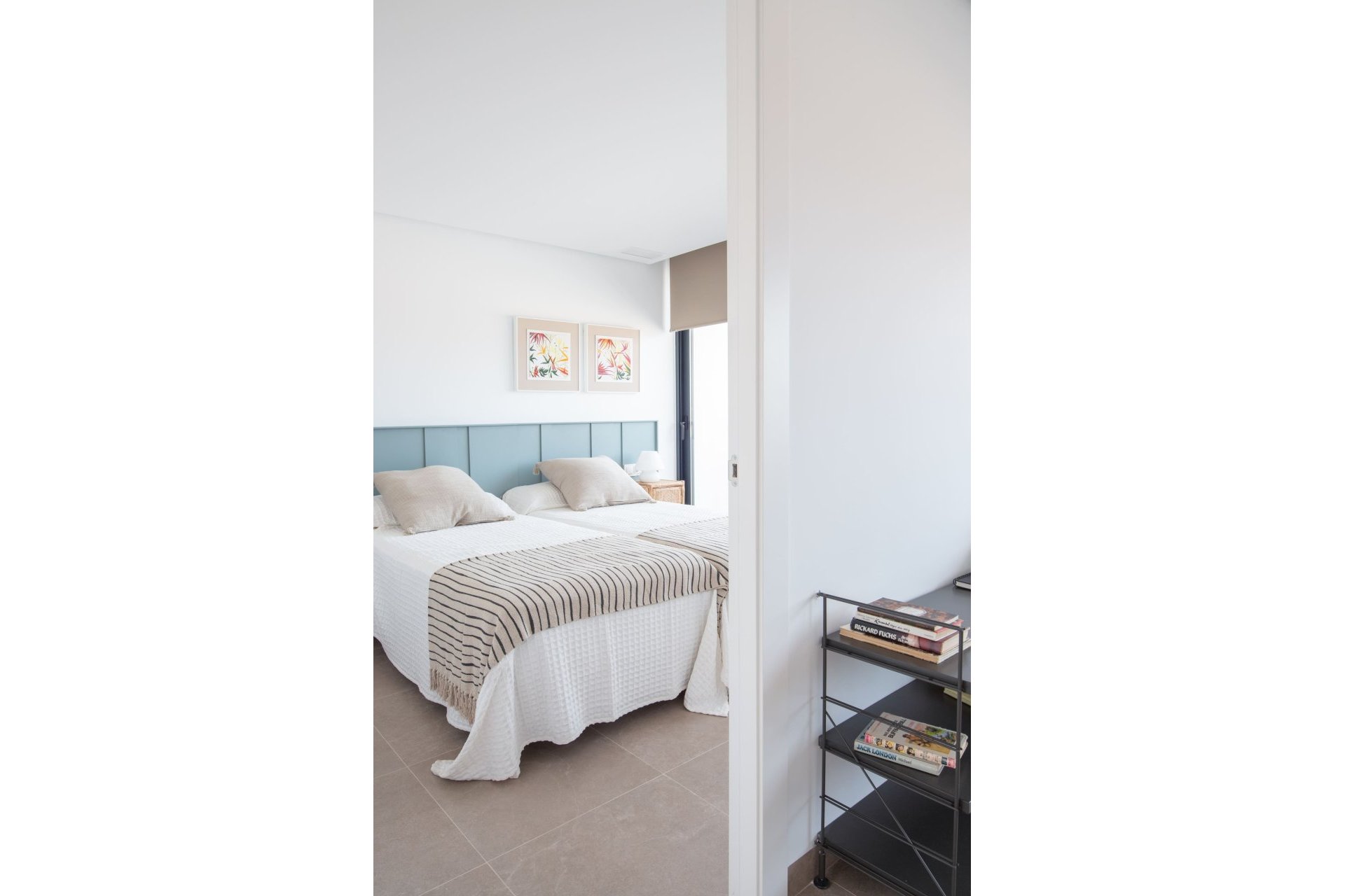 Новое здание - Villa - Orihuela Costa