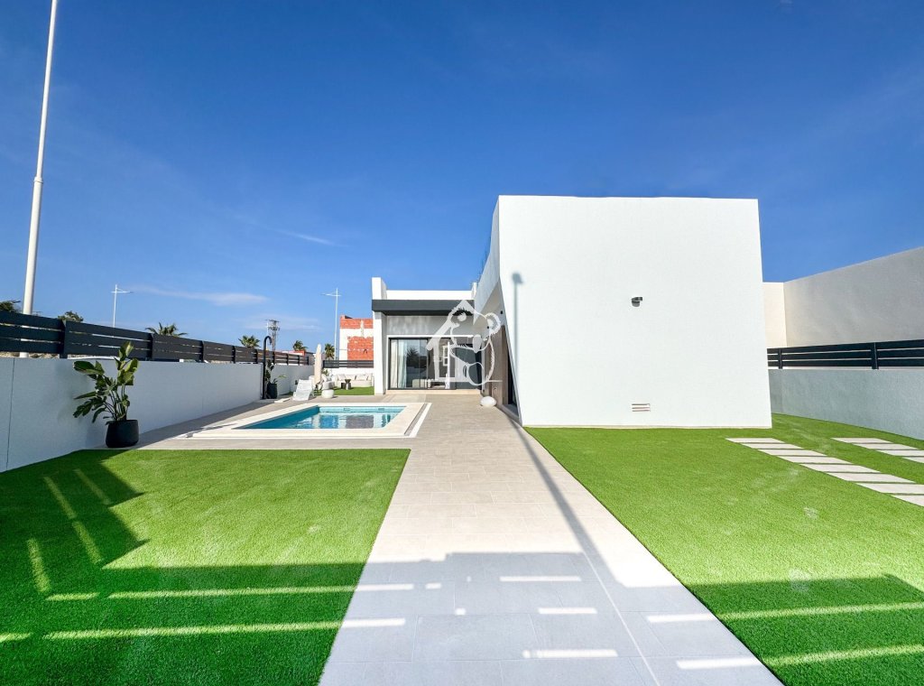 Новое здание - Villa - San Miguel de Salinas