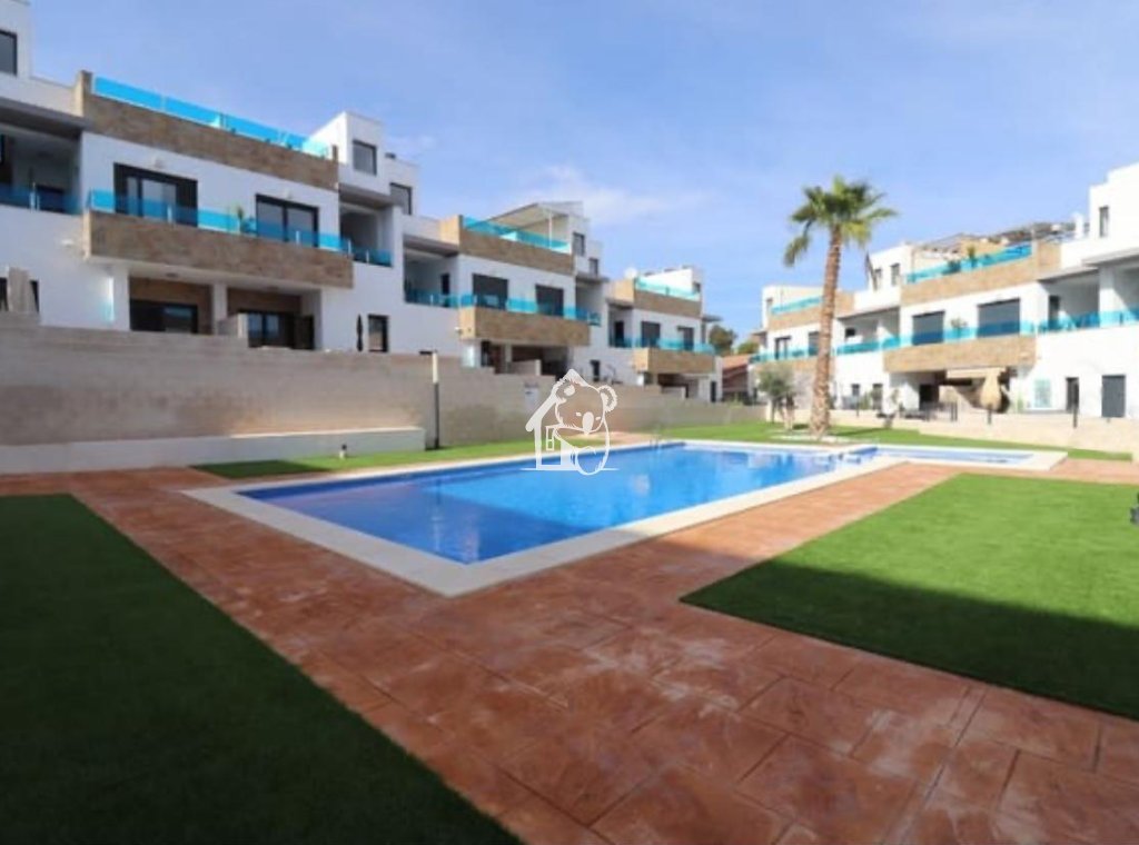 Obra nueva - Adosado - Bigastro