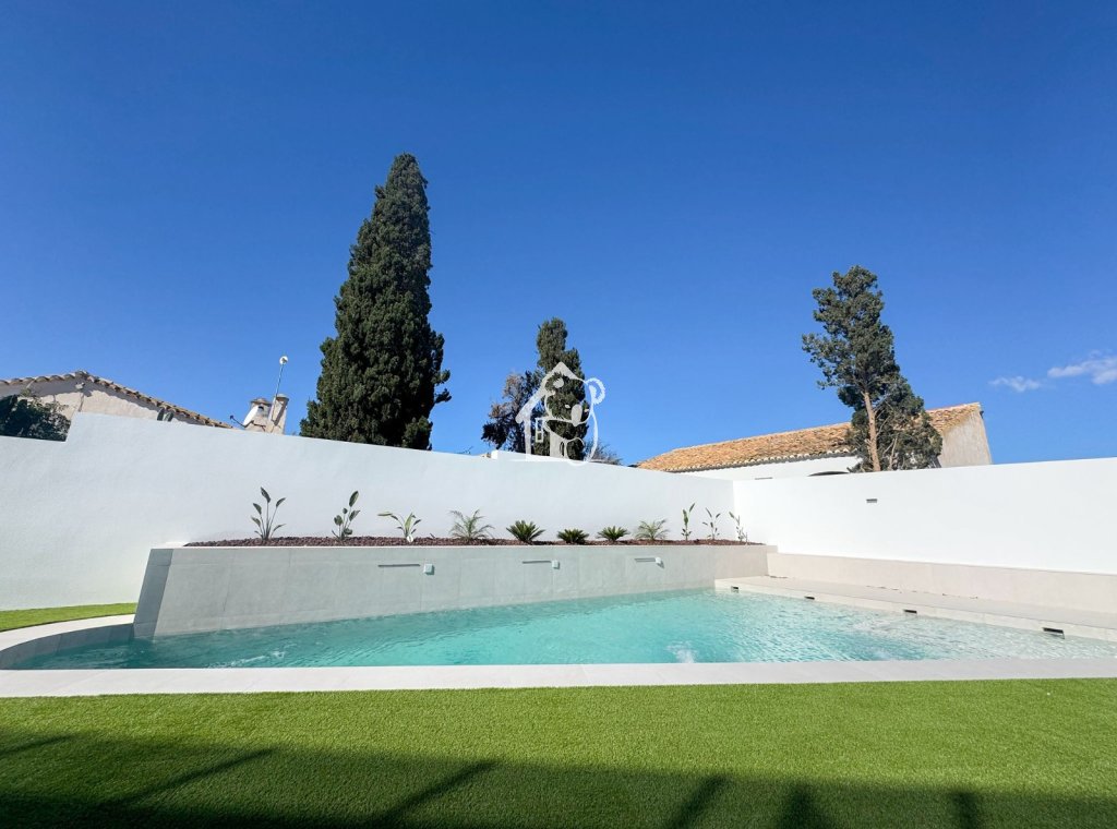 Obra nueva - Adosado - Cabo Roig