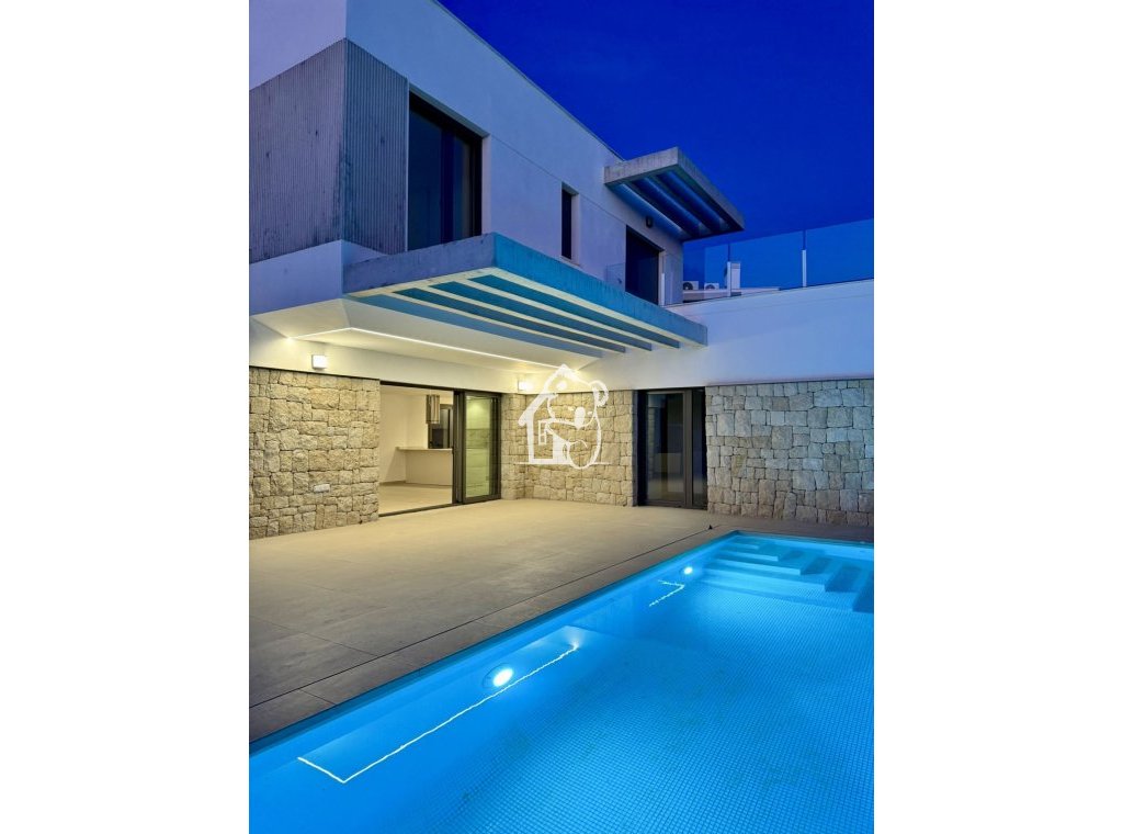 Obra nueva - Adosado - Finestrat