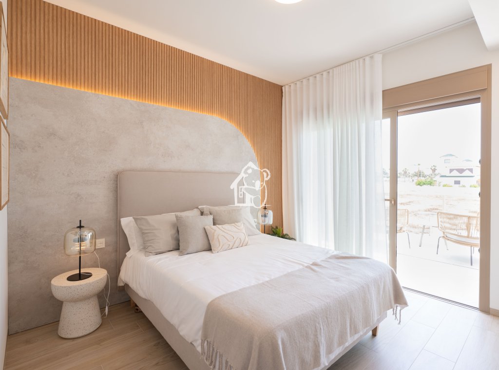 Obra nueva - Adosado - Los Alcázares