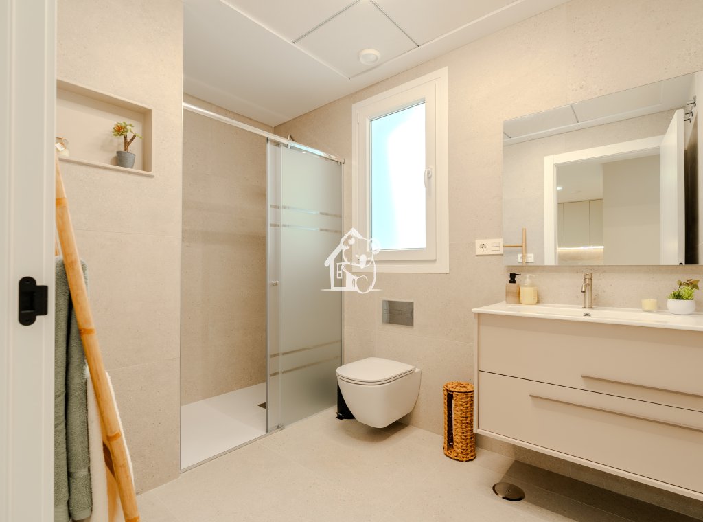 Obra nueva - Adosado - Los Alcázares