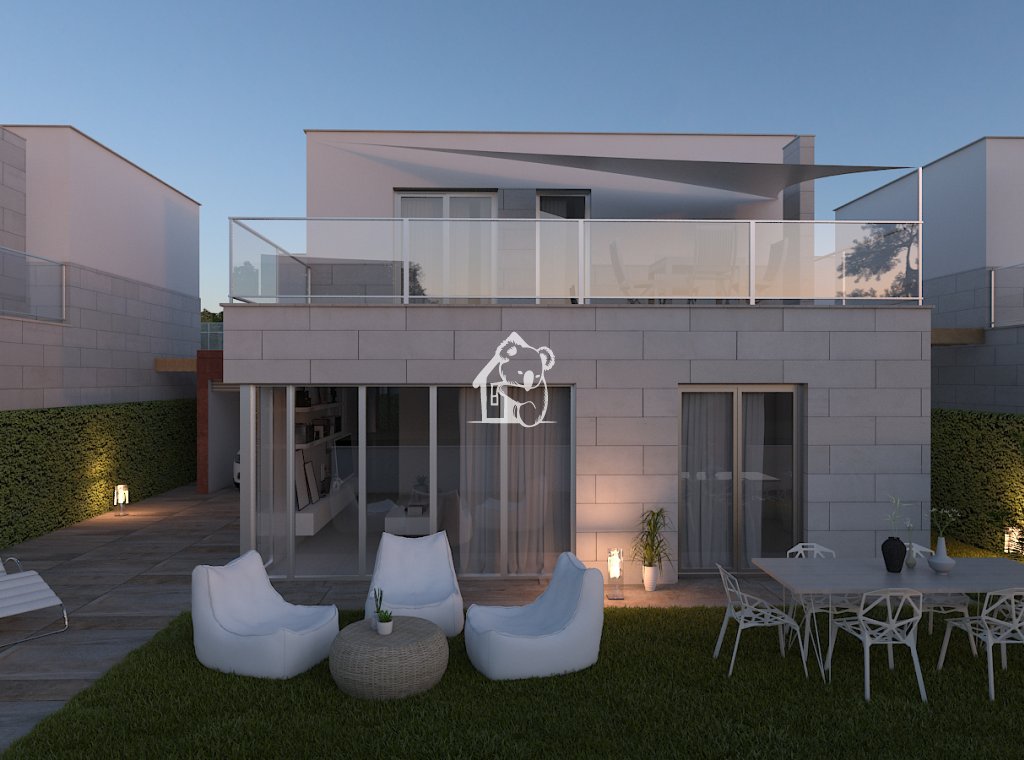 Obra nueva - Adosado - Los Alcázares