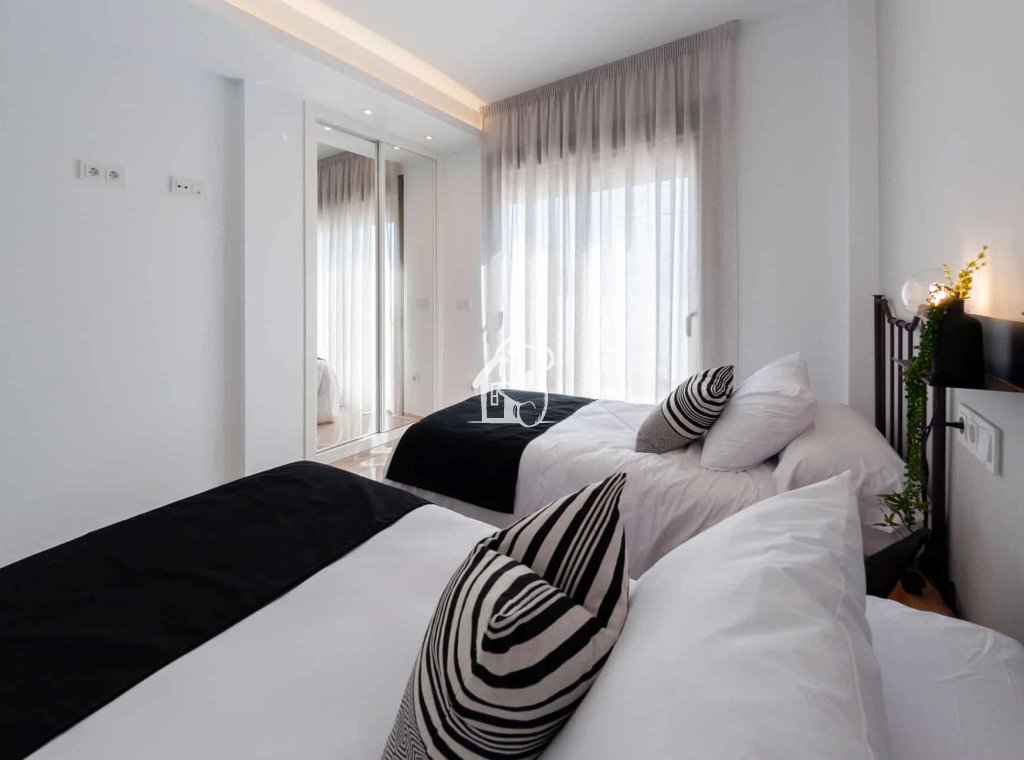 Obra nueva - Adosado - Los Alcázares