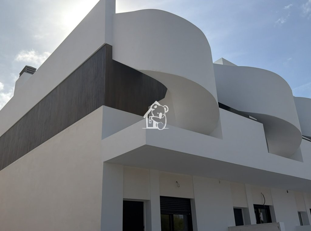 Obra nueva - Adosado - Pilar de la Horadada