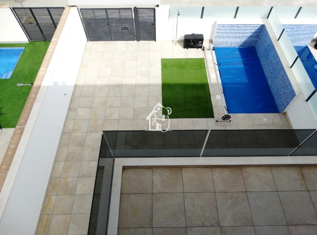 Obra nueva - Adosado - Pilar de la Horadada