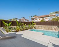 Obra nueva - Adosado - Pilar de la Horadada