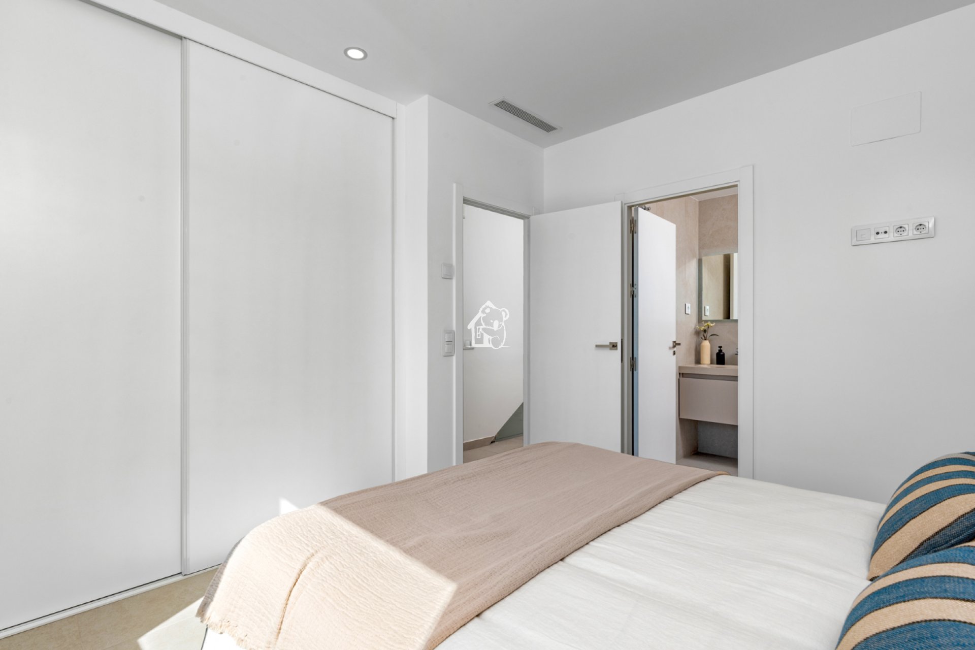 Obra nueva - Adosado - Pilar de la Horadada