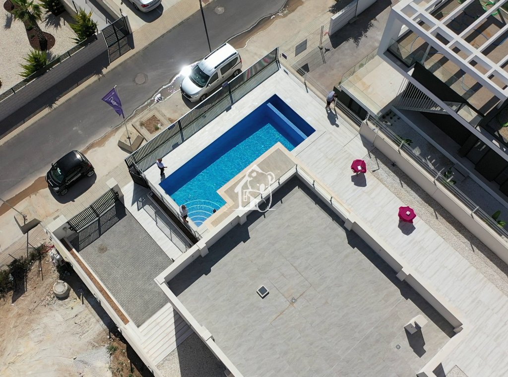 Obra nueva - Adosado - Polop